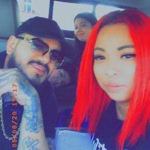 Meet your Posher, Carlos